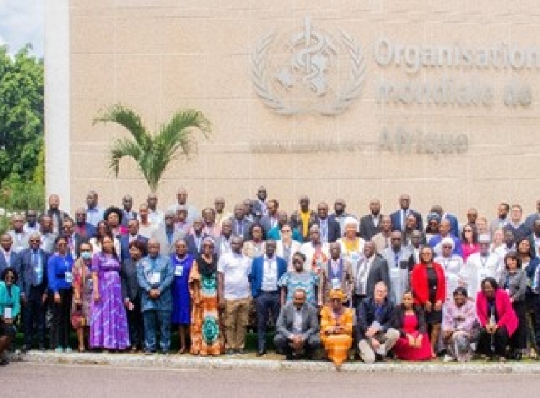 Group photo of participants at 10th MenAfriNet and 20th World Health Organization (WHO) Annual meeting on Surveillance, Preparedness and Response to Meningitis Outbreaks in Africaparticipant 
